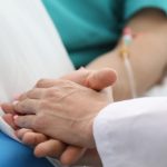 Tetraplegia oznacza paraliż kończyn.