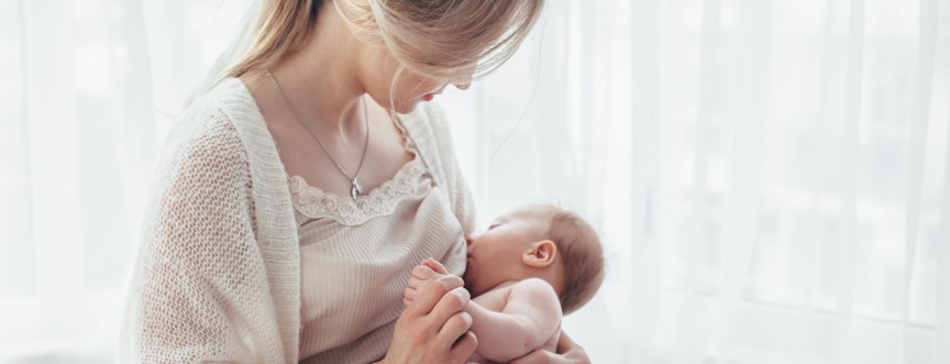 Ulewanie u niemowlęcia. Przyczyny ulewania pokarmu
