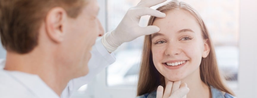Wizyta u dermatologa – jak wygląda? Jak się do niej przygotować?