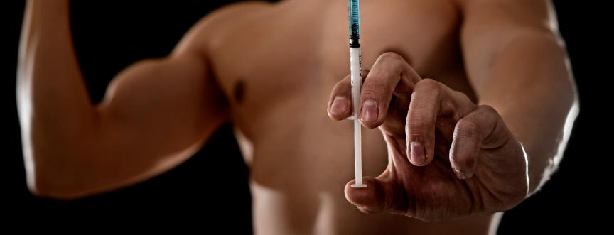 Terapia zastępcza testosteronem ma swoje skutki uboczne, które należy uwzględnić przy podejmowaniu decyzji dotyczącej rozpoczęcia terapii.