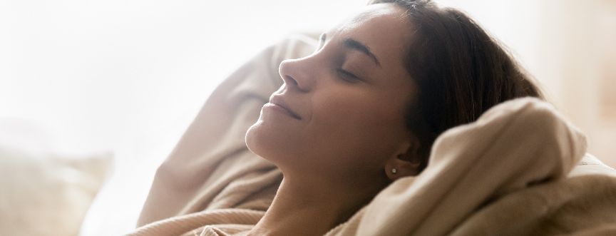 Trening autogenny Schultza jako metoda relaksacji / Fot. Adobe Stock