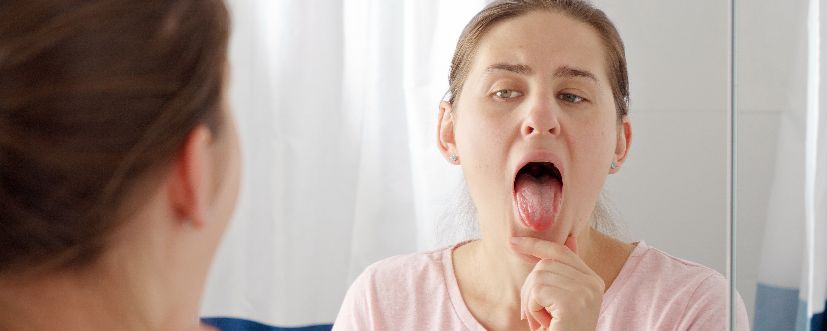 Plamki Koplika – jak wyglądają i o czym świadczą? / Fot. Adobe Stock