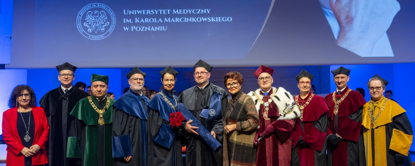 Ekspert Rady Zdrowia dr Arkadiusz Nowak doceniony tytułem doktora honoris causa UMP
