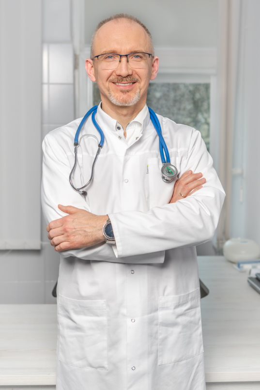 dr hab. n. med. Piotr Dąbrowiecki